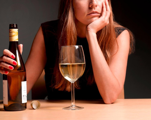Анонимное лечение женского алкоголизма в Сергаче